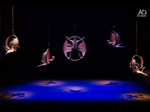 Discover the Soul of Vietnam Through À Ố Show in Saigon 1 a o show 5